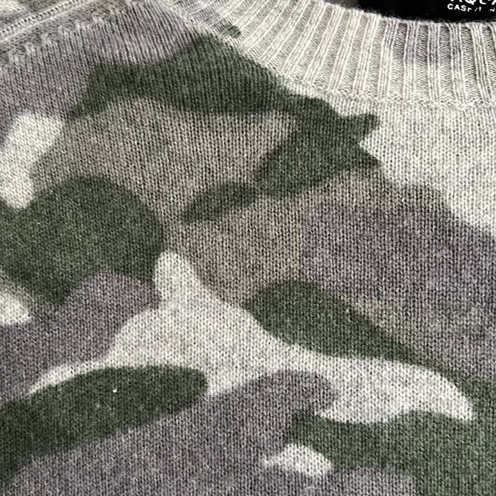 Cashmere sweater - Picture 2 of 3